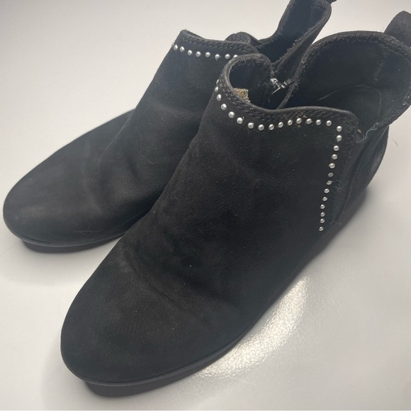 Suede Black Healed Zipper Booties Silver Studs Girls Size 2 PRELOVED - Picture 3 of 9